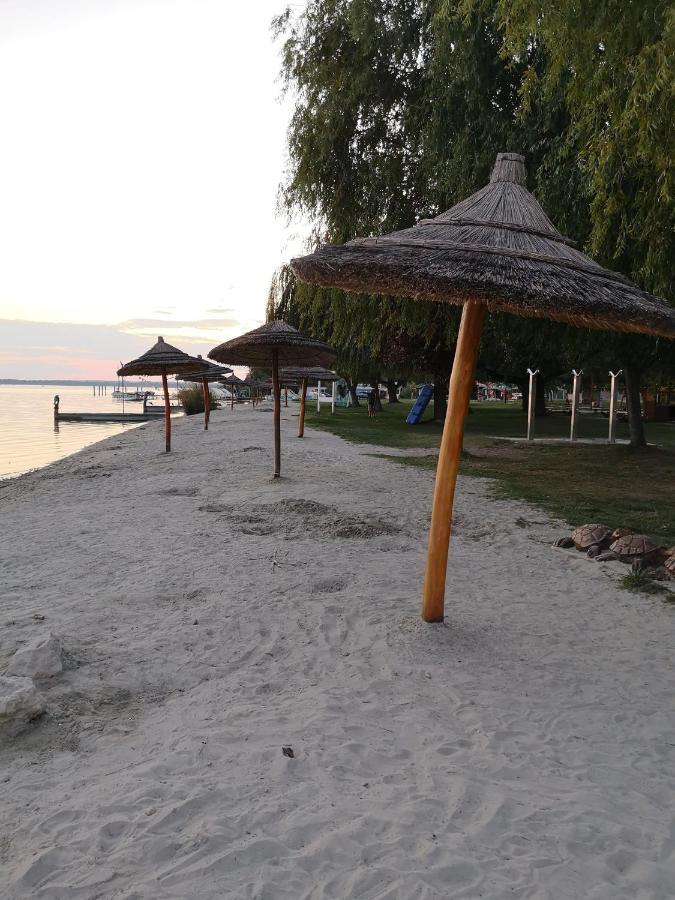 Dorka Apartman Vonyarcvashegy Luaran gambar