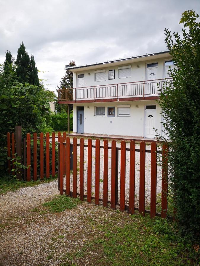 Dorka Apartman Vonyarcvashegy Luaran gambar